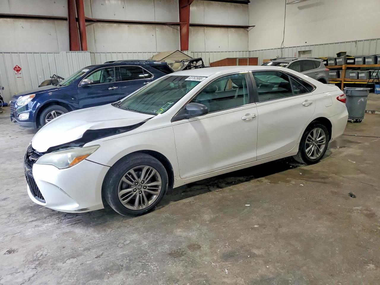 2015 TOYOTA CAMRY SE