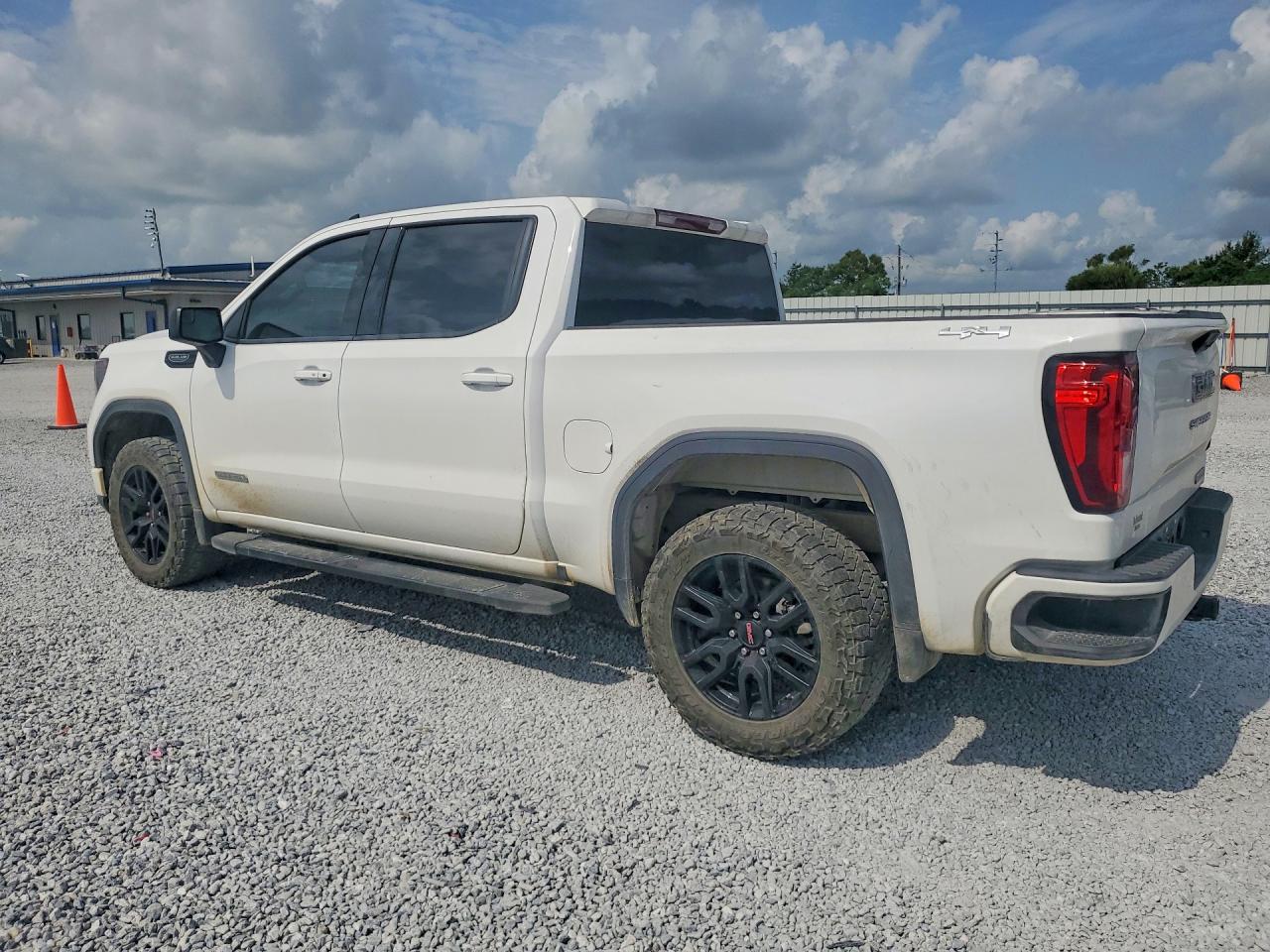 2024 GMC SIERRA K1500 ELEVATION — снимка 2