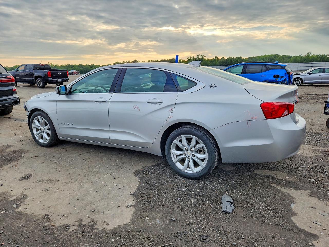2019 CHEVROLET IMPALA LT — снимка 2