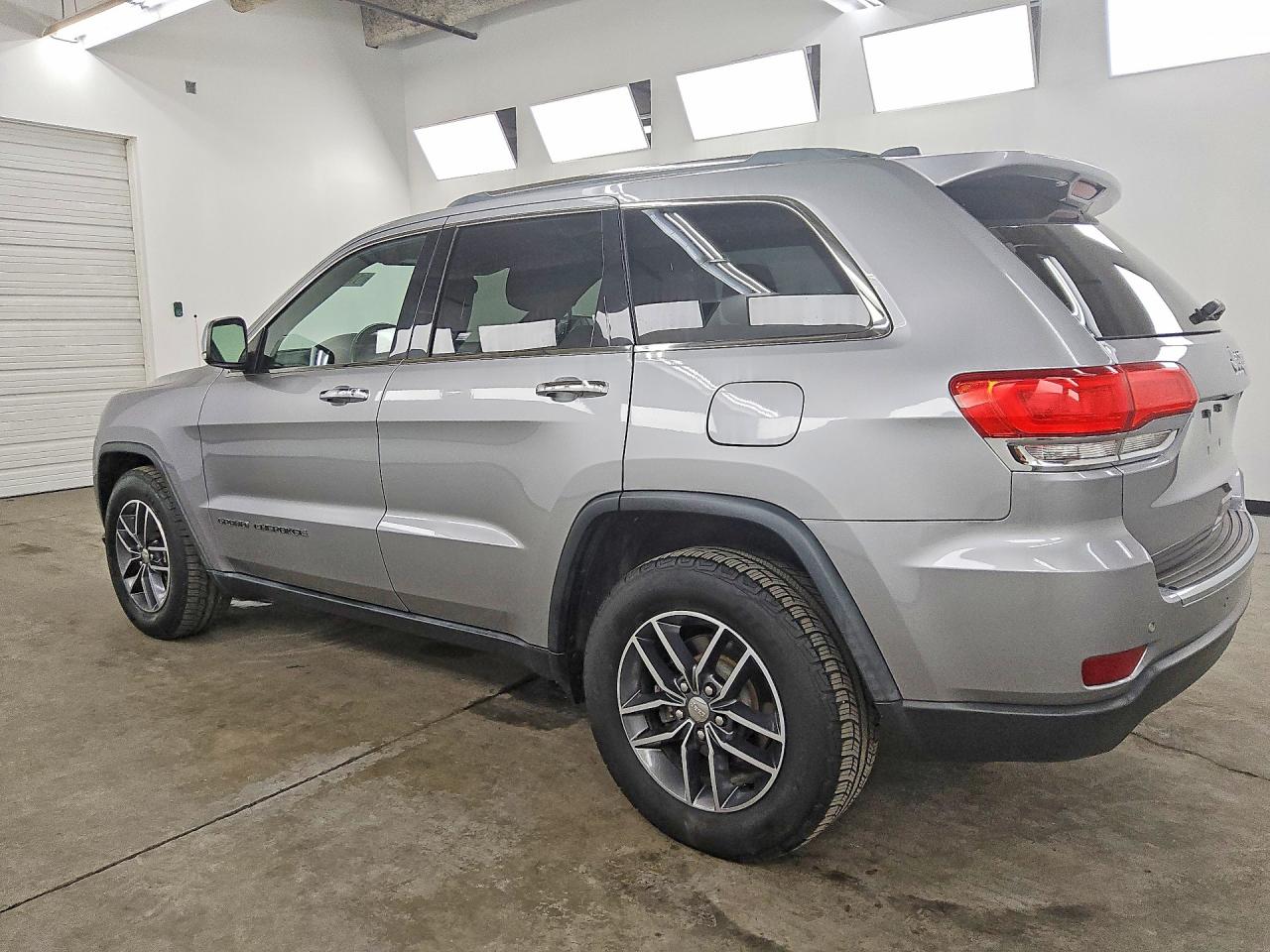 2018 JEEP GRAND CHEROKEE LIMITED — снимка 2