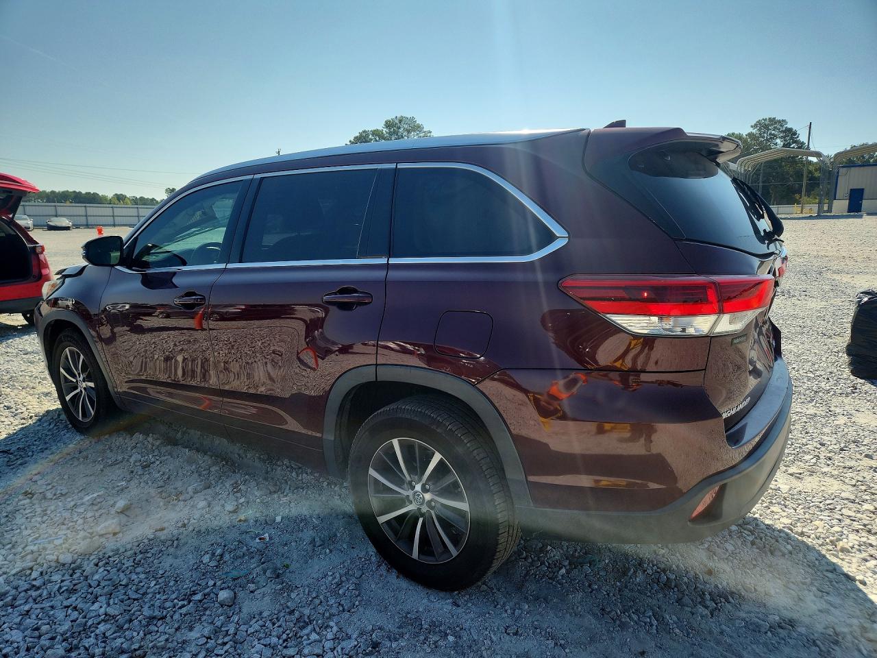 2017 TOYOTA HIGHLANDER XLE — снимка 2