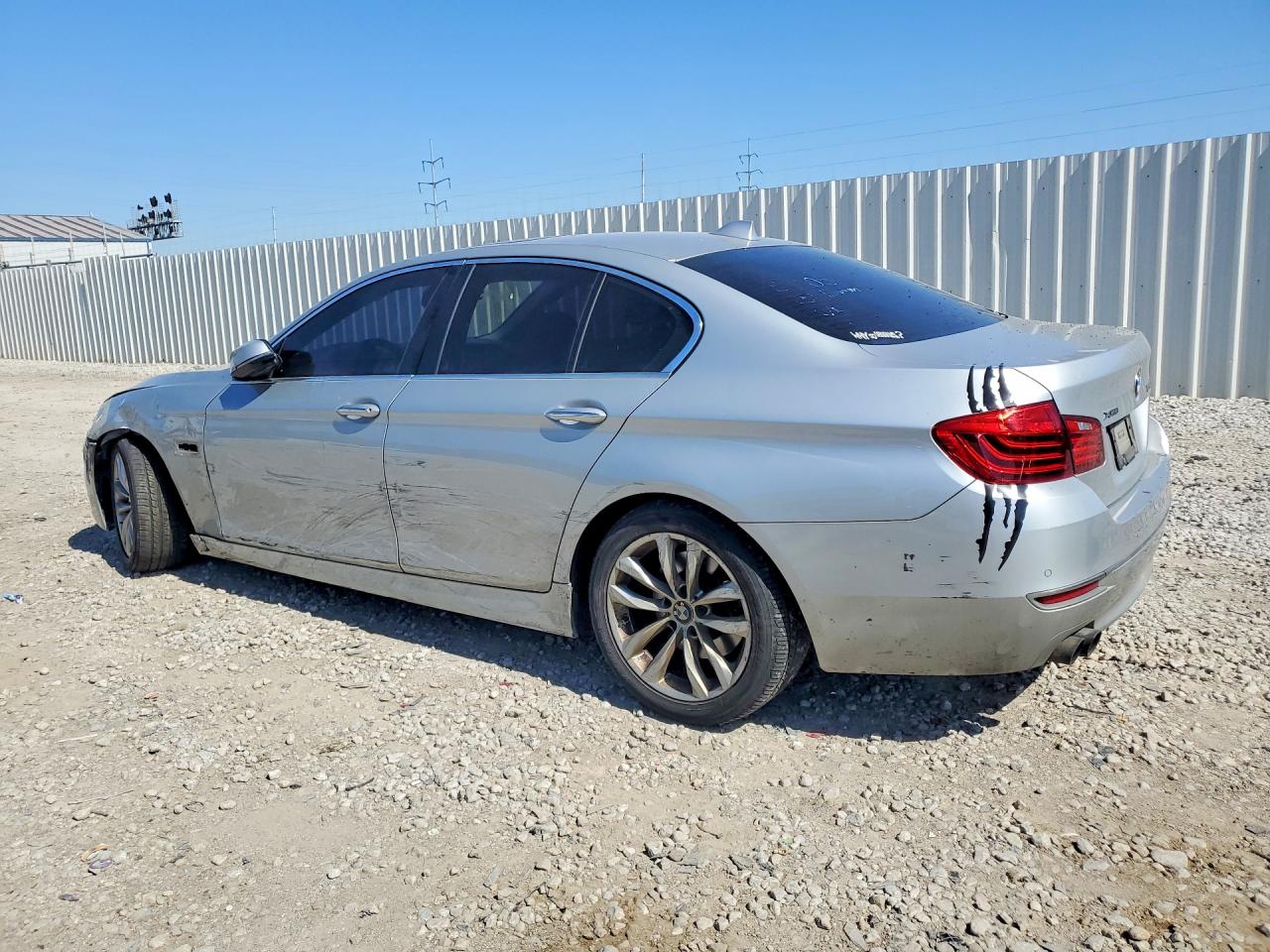2016 BMW 528 XI — снимка 2