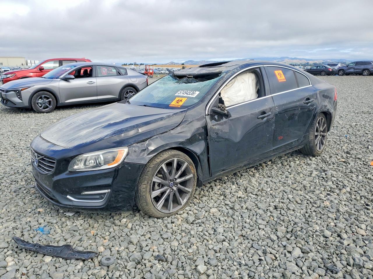 2015 VOLVO S60 PLATINUM
