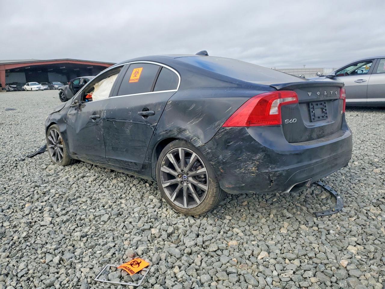 2015 VOLVO S60 PLATINUM — снимка 2