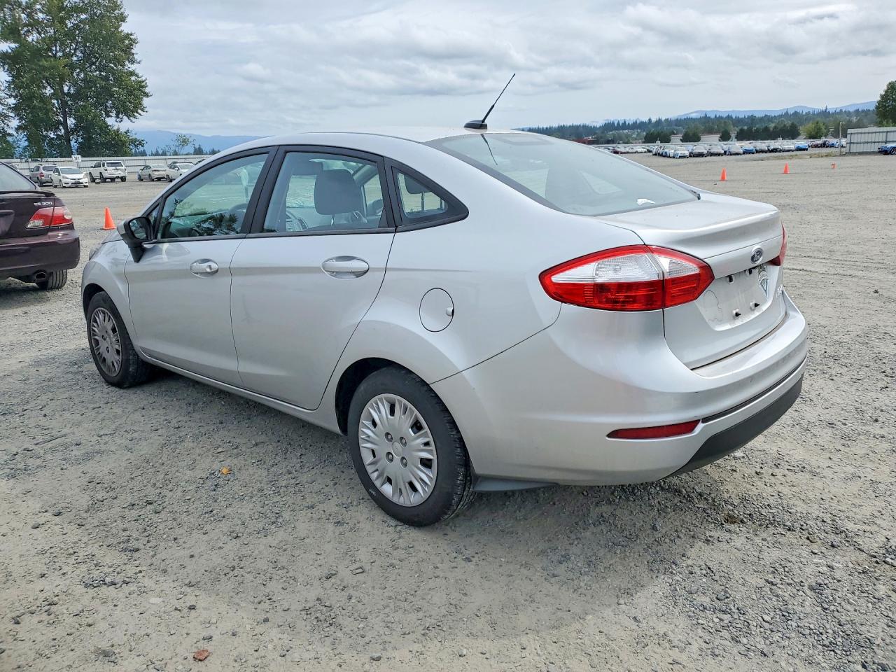2019 FORD FIESTA S — снимка 2