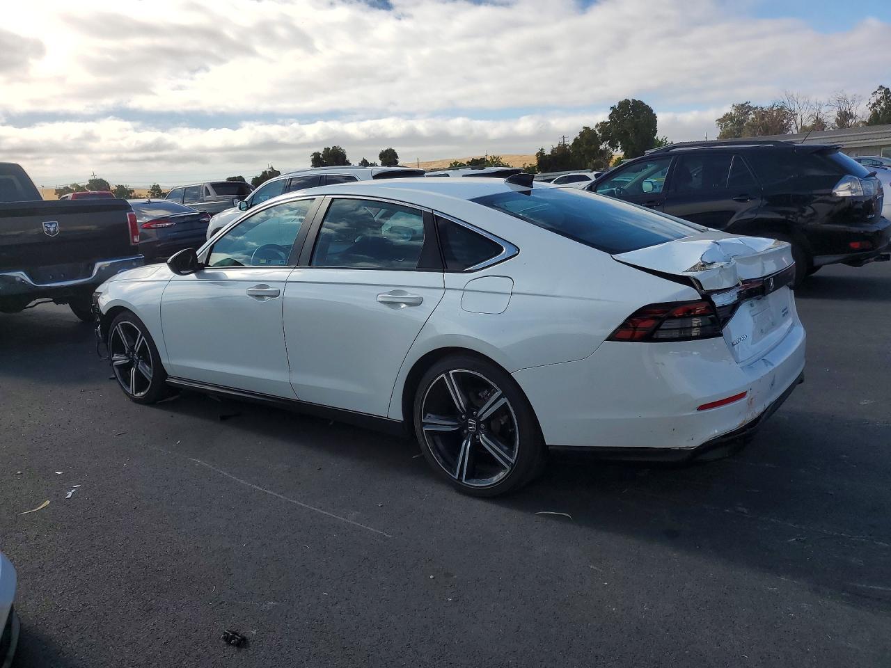 2024 HONDA ACCORD HYBRID SPORT — снимка 2