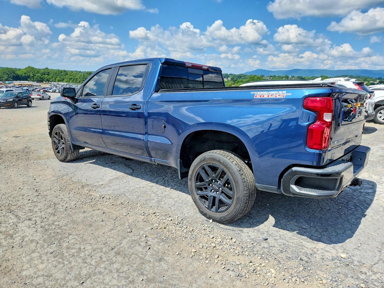 2021 CHEVROLET SILVERADO K1500 LT TRAIL BOSS — снимка 2