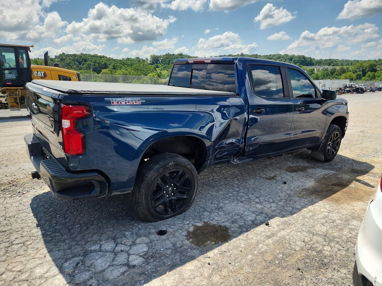 2021 CHEVROLET SILVERADO K1500 LT TRAIL BOSS — снимка 3