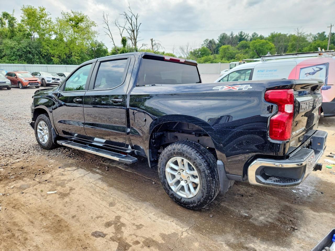 2025 CHEVROLET SILVERADO K1500 LT-L — снимка 2