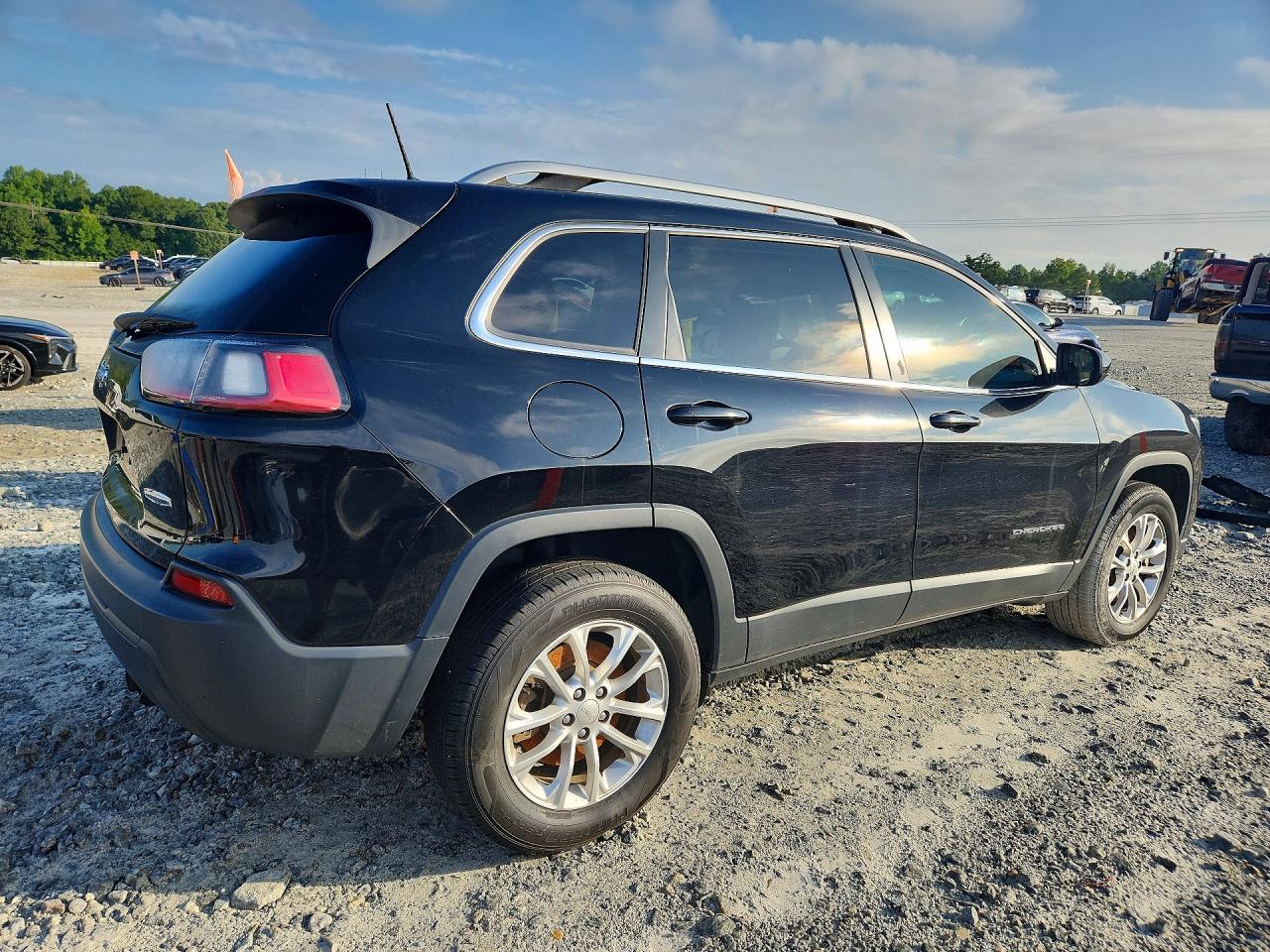 2019 JEEP CHEROKEE LATITUDE — снимка 3