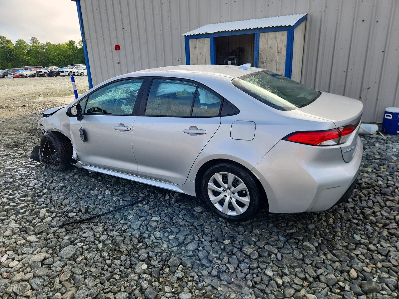 2026 TOYOTA COROLLA LE — снимка 2