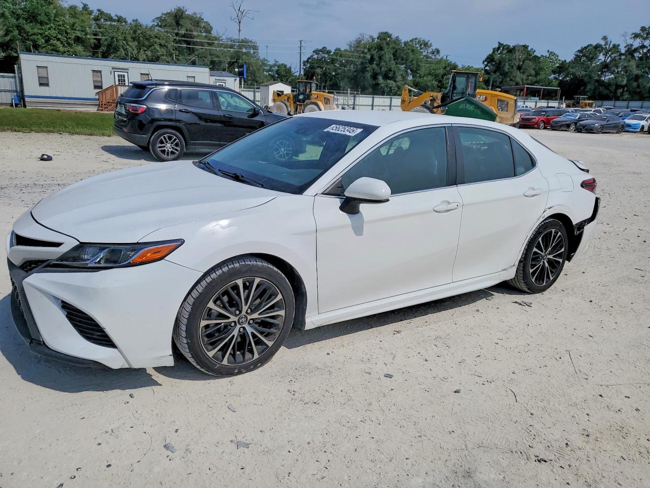 2018 TOYOTA CAMRY SE