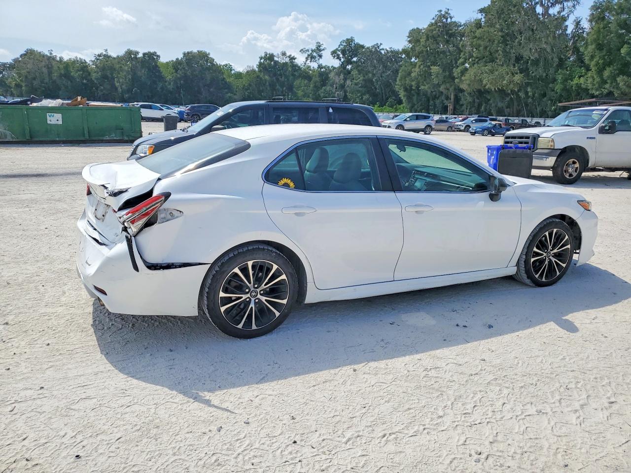 2018 TOYOTA CAMRY SE — снимка 3