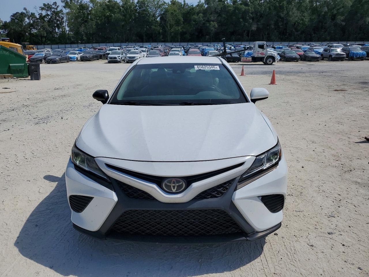 2018 TOYOTA CAMRY SE — снимка 5