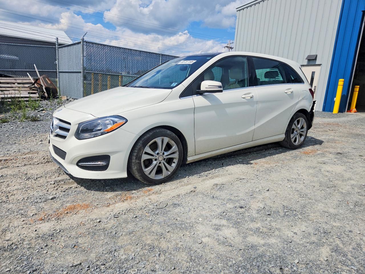 2017 MERCEDES-BENZ B 250 4MATIC