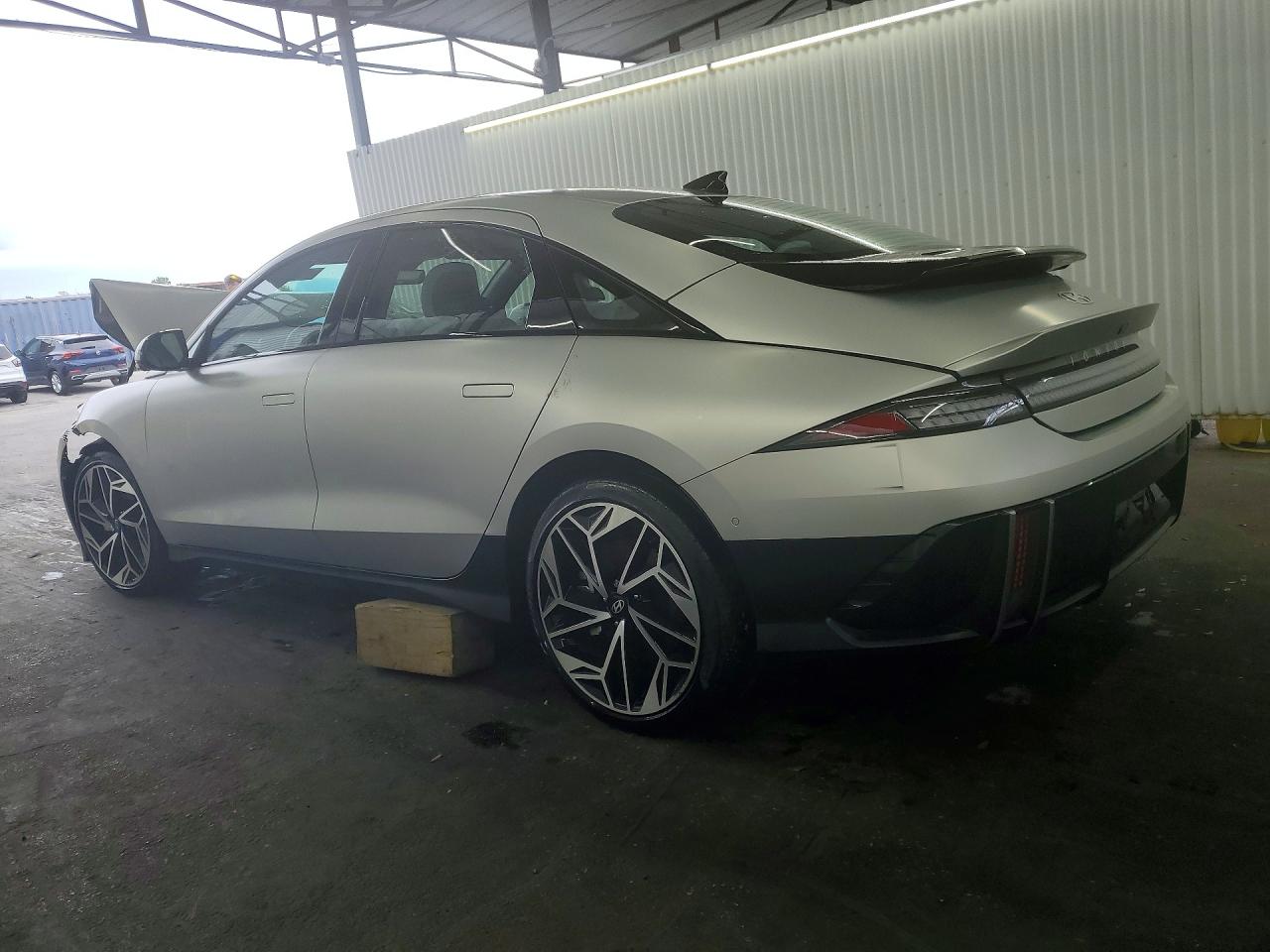 2025 HYUNDAI IONIQ 6 LIMITED — снимка 2
