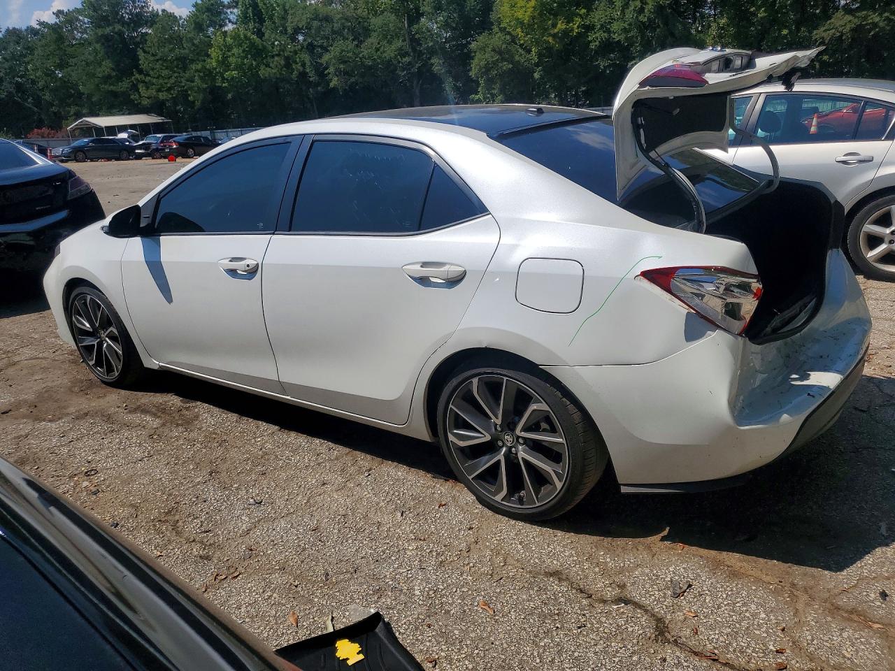 2017 TOYOTA COROLLA SE — снимка 2