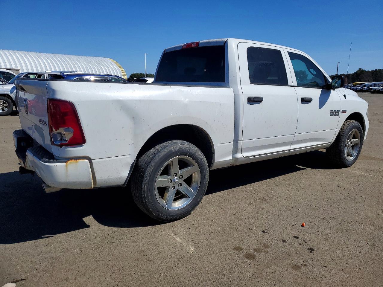 2016 RAM 1500 ST — снимка 3