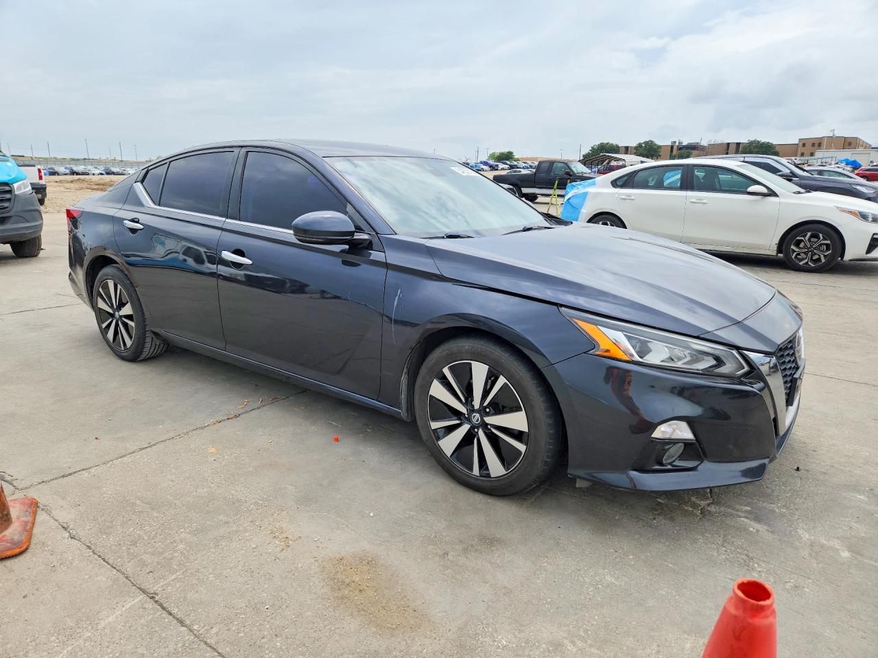 2019 NISSAN ALTIMA SL — снимка 4