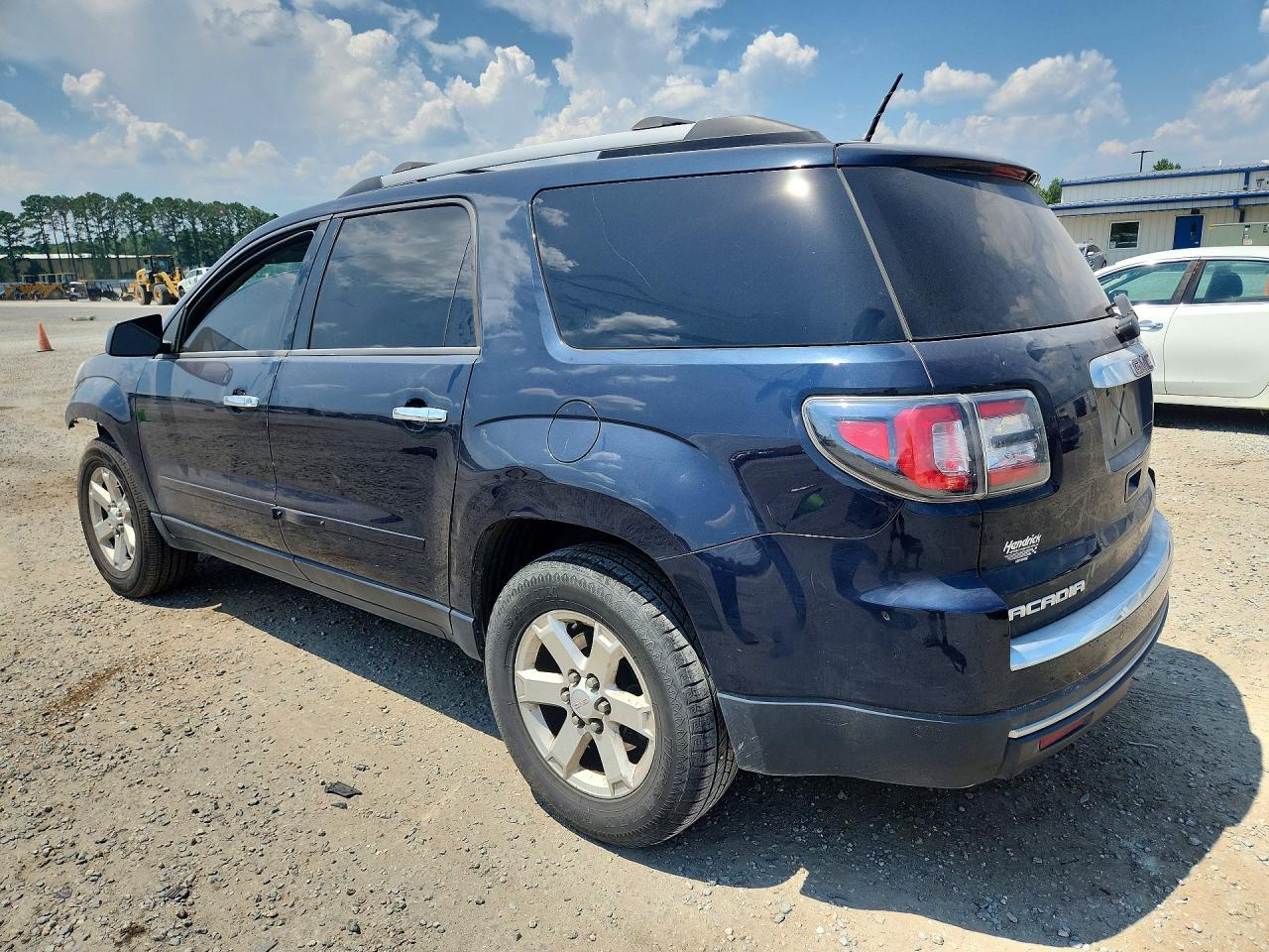 2016 GMC ACADIA SLE — снимка 2