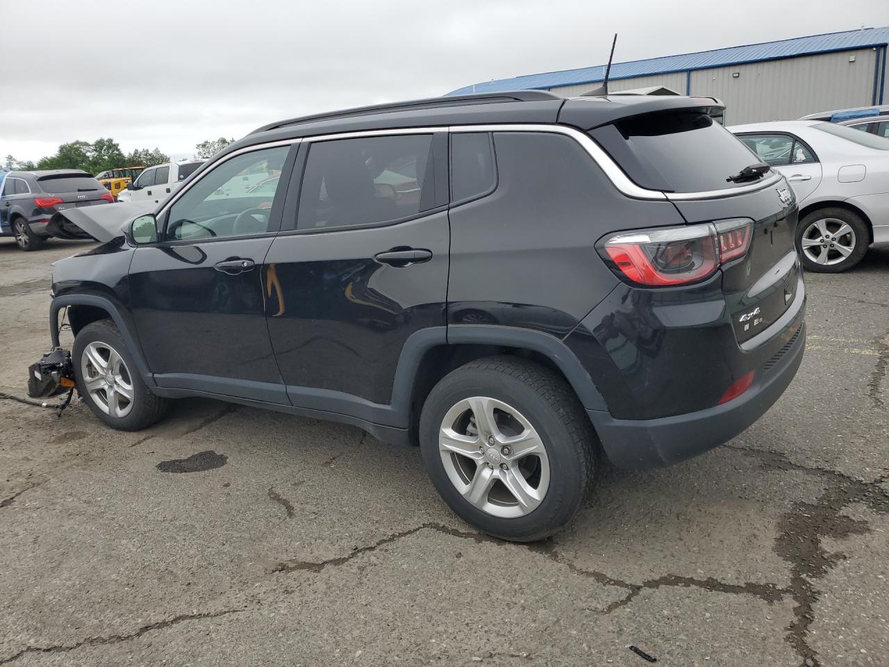 2023 JEEP COMPASS LATITUDE — снимка 2