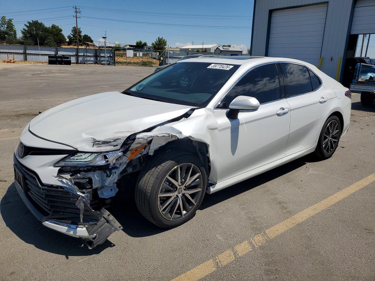 2023 TOYOTA CAMRY XLE