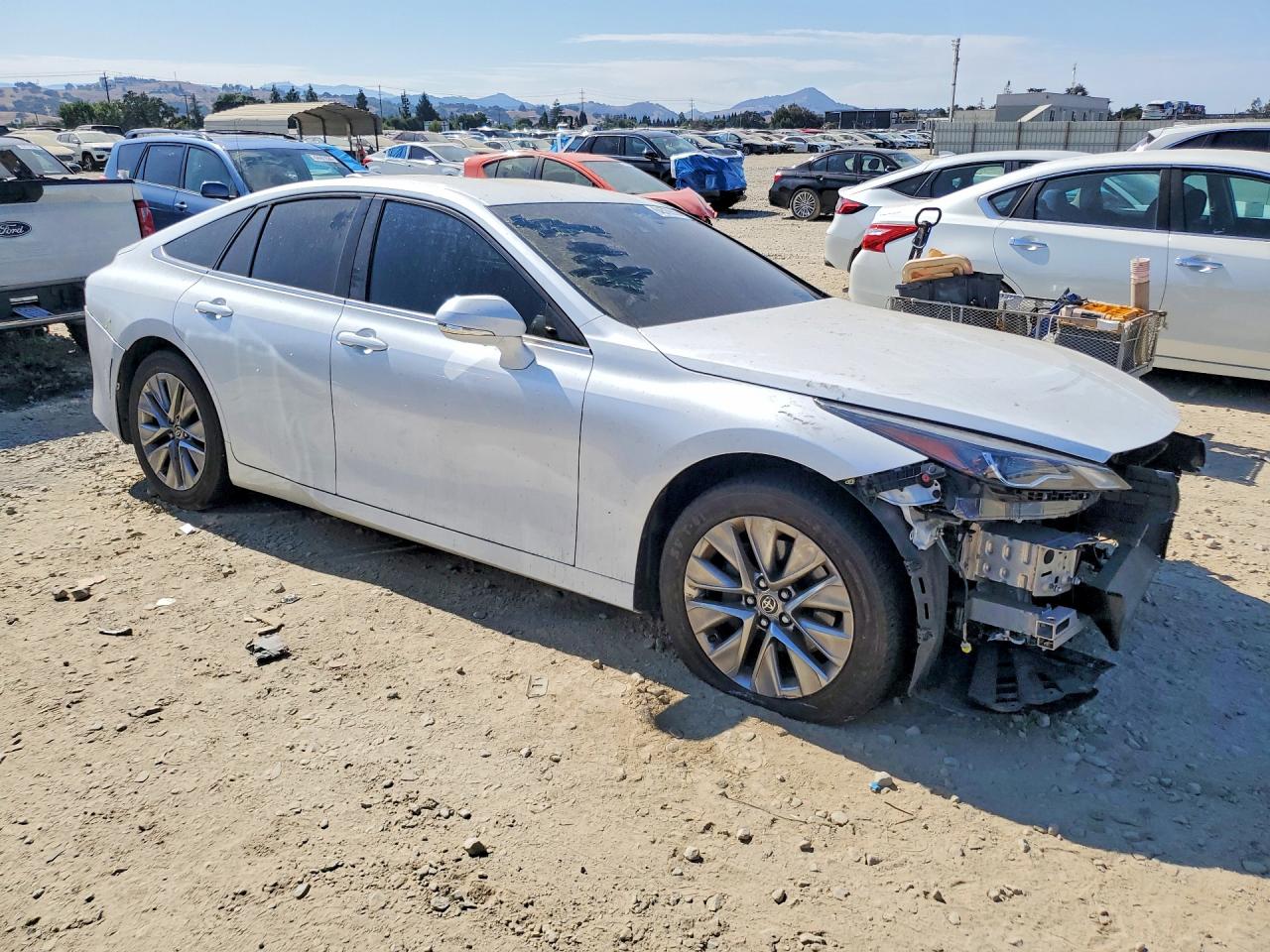 2021 TOYOTA MIRAI XLE — снимка 4