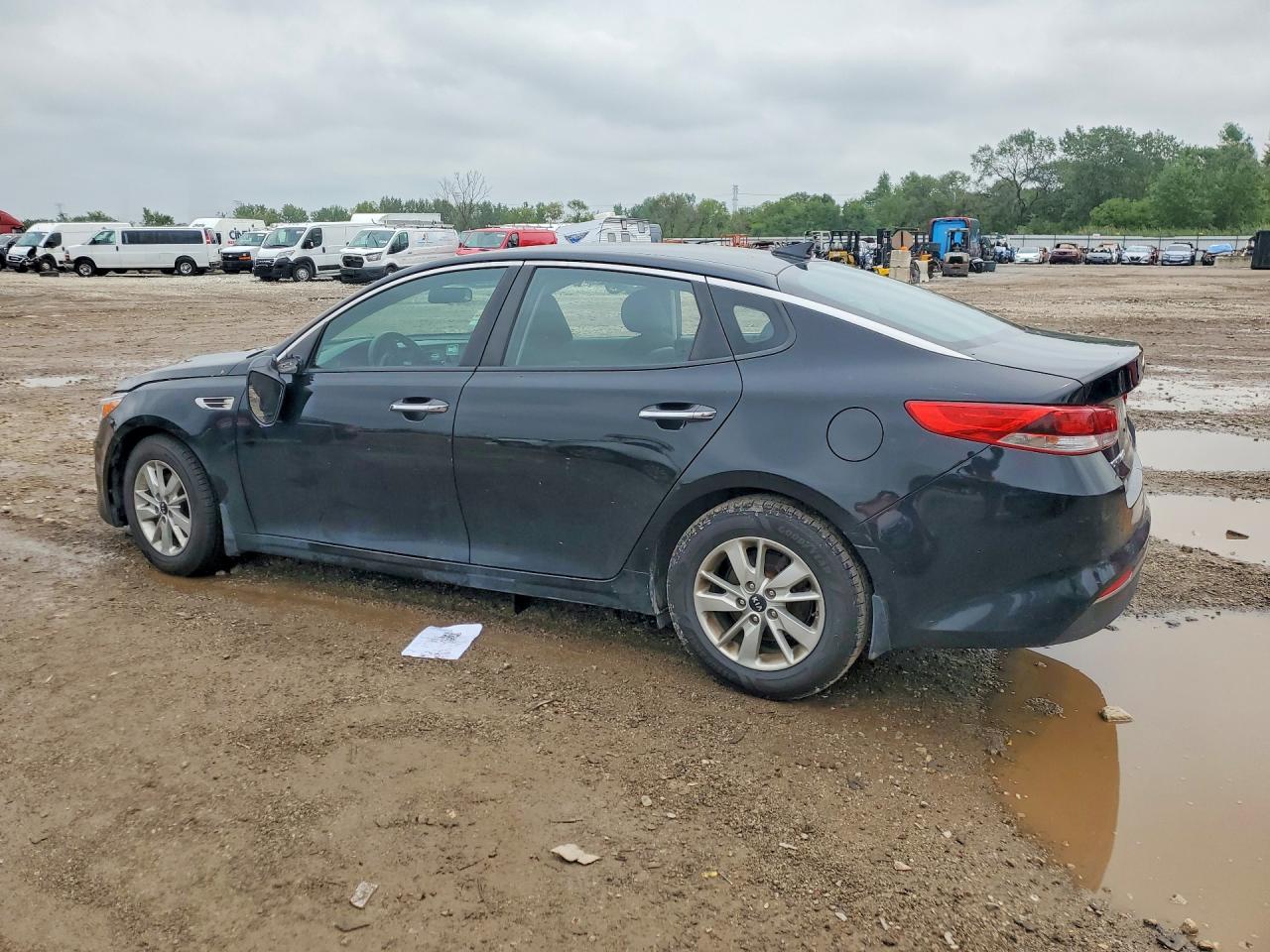 2017 KIA OPTIMA LX — снимка 2