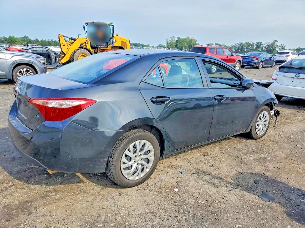 2018 TOYOTA COROLLA LE — снимка 3