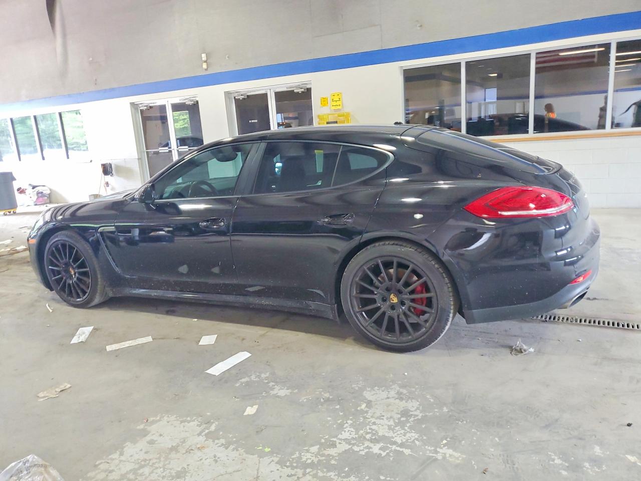 2015 PORSCHE PANAMERA 2 — снимка 2