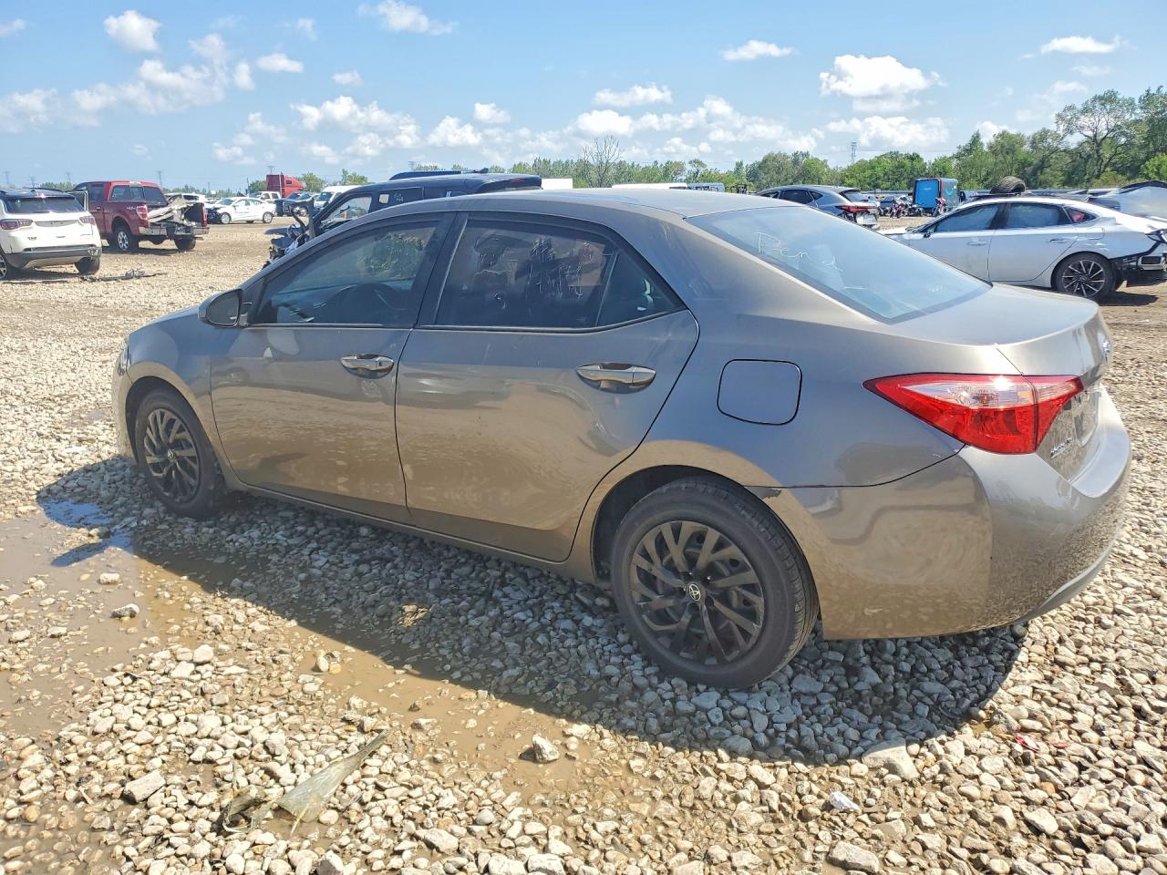2019 TOYOTA COROLLA LE — снимка 2