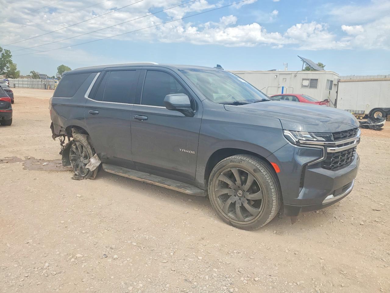 2021 CHEVROLET TAHOE C1500 LS — снимка 4