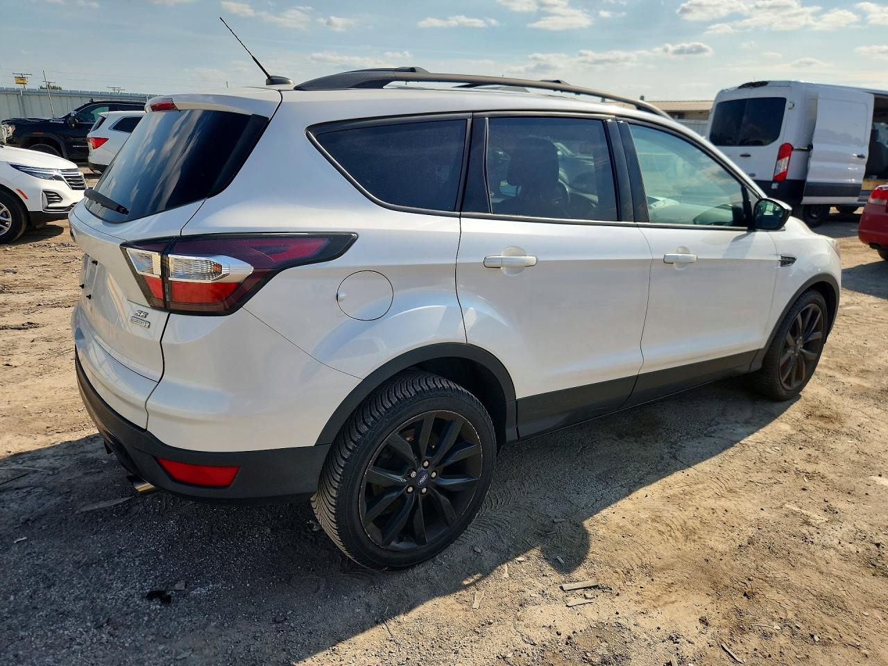 2017 FORD ESCAPE SE — снимка 3