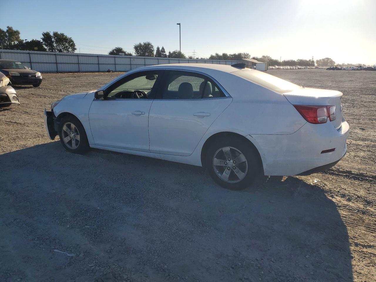 2015 CHEVROLET MALIBU LS — снимка 2