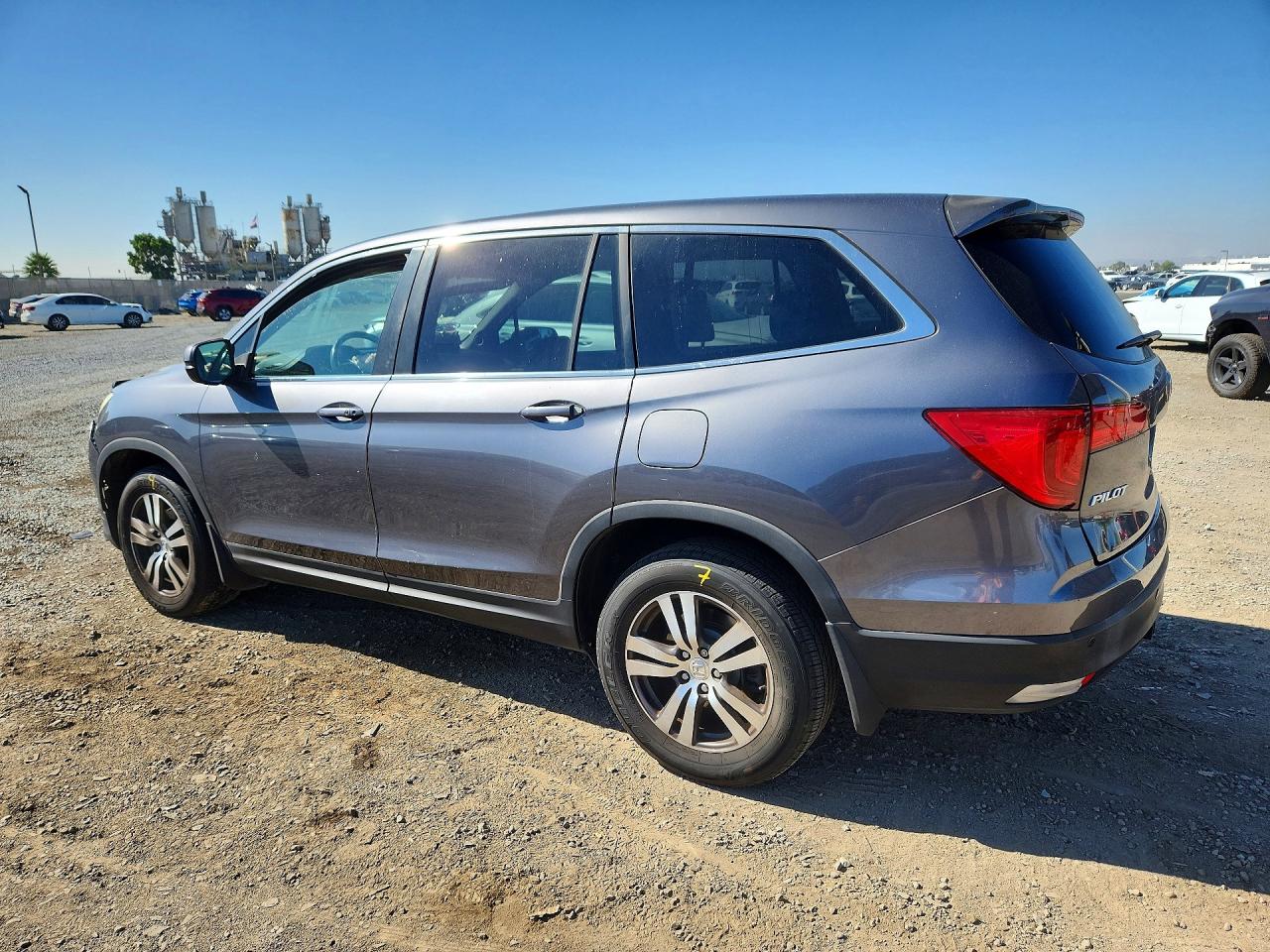 2017 HONDA PILOT EXLN — снимка 2