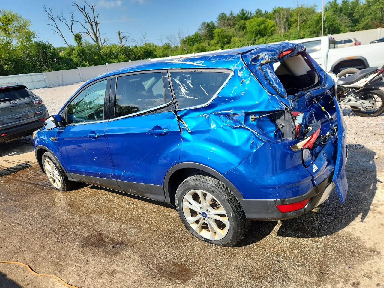 2017 FORD ESCAPE SE — снимка 2