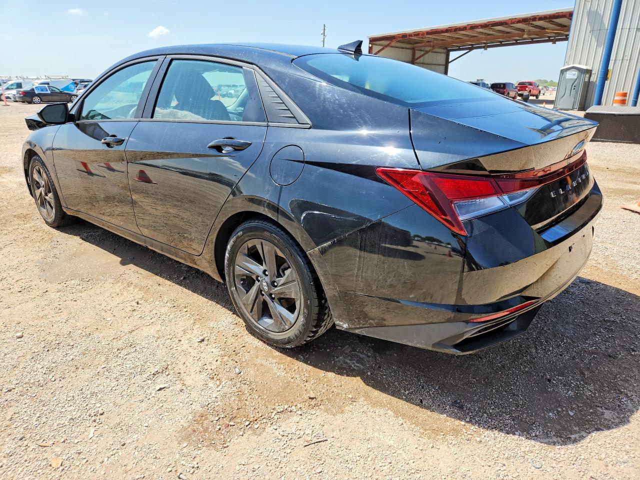 2022 HYUNDAI ELANTRA SEL — снимка 2