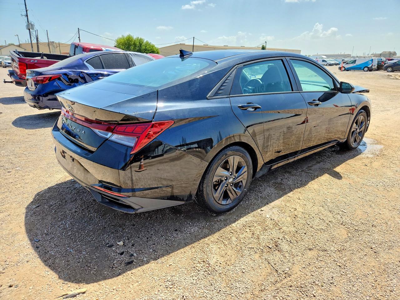2022 HYUNDAI ELANTRA SEL — снимка 3