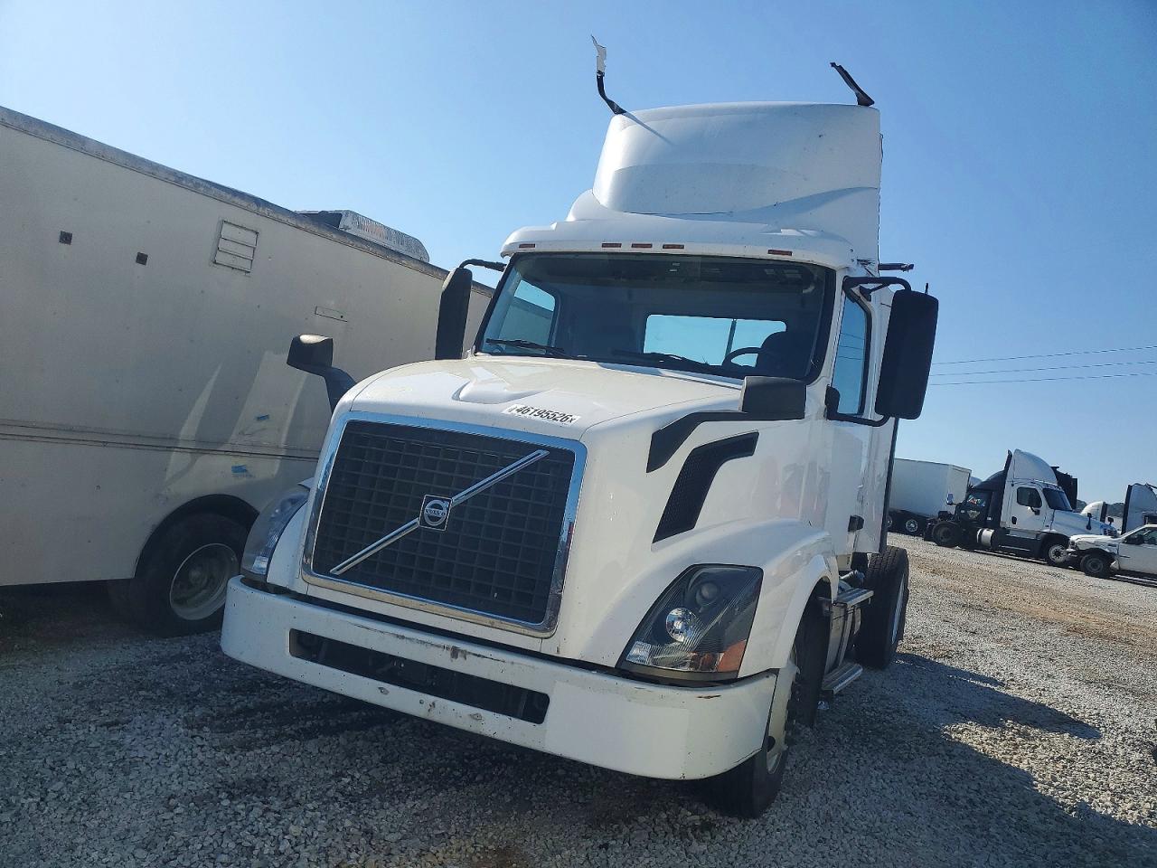 2015 VOLVO VNL — снимка 2