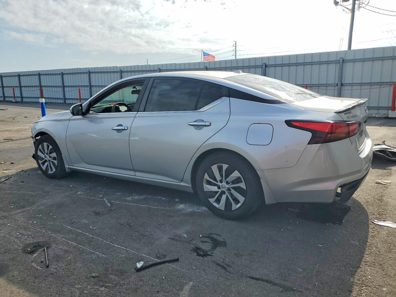 2020 NISSAN ALTIMA S — снимка 2