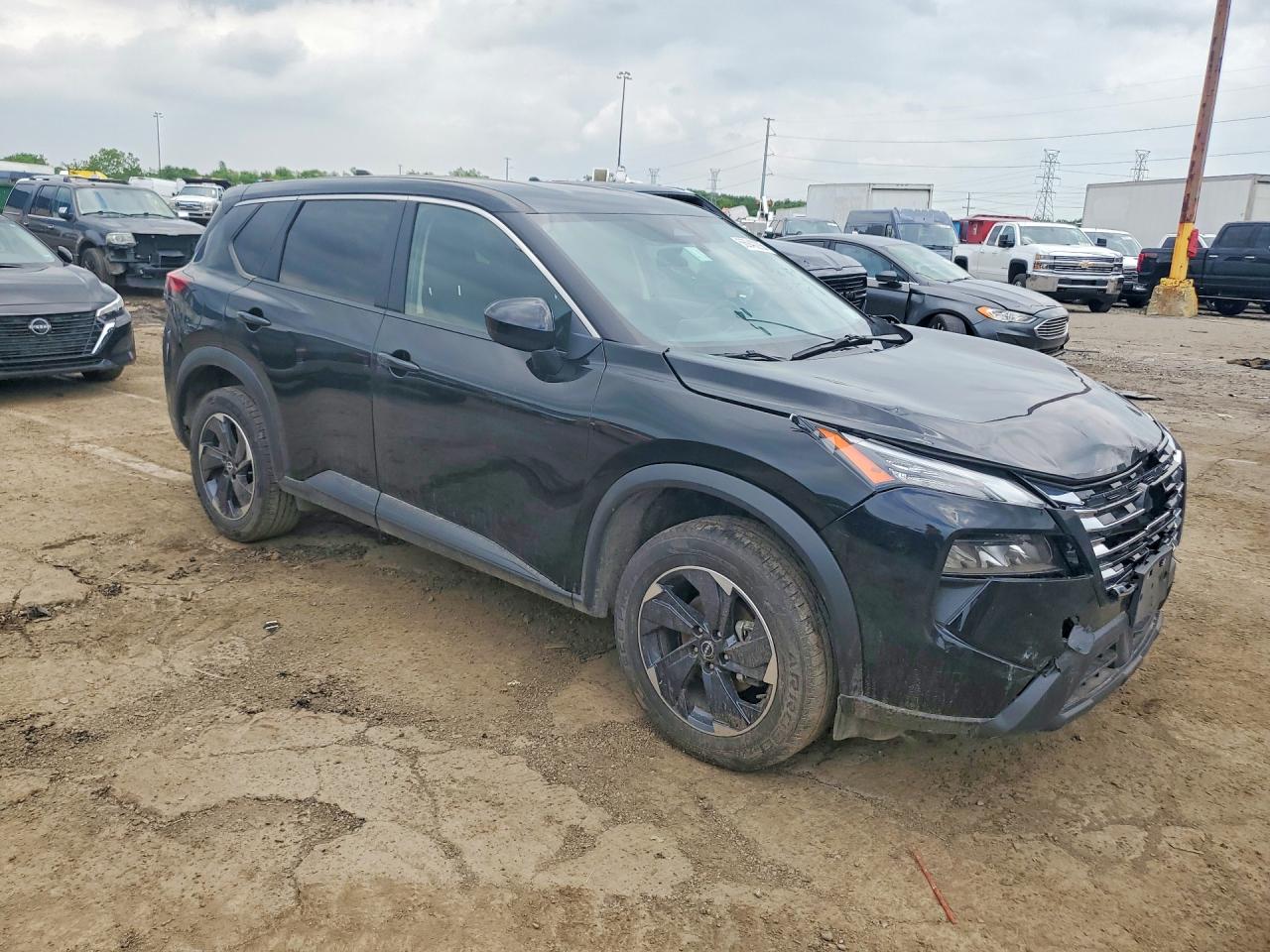 2025 NISSAN ROGUE SV — снимка 4