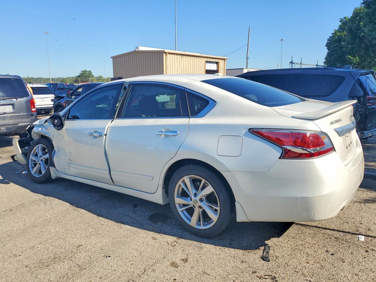 2015 NISSAN ALTIMA 2.5 SV — снимка 2