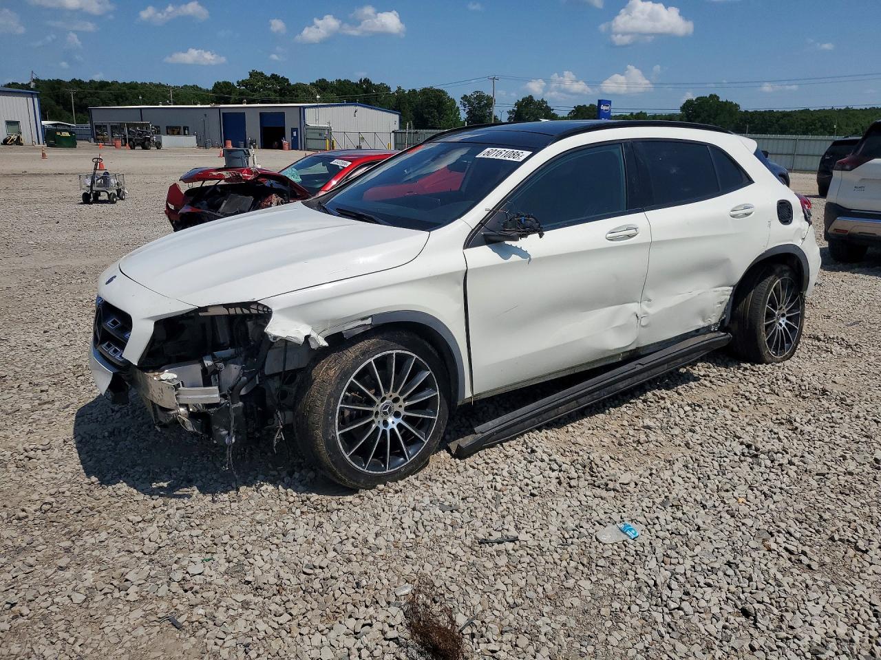 2018 MERCEDES-BENZ GLA 250 4MATIC