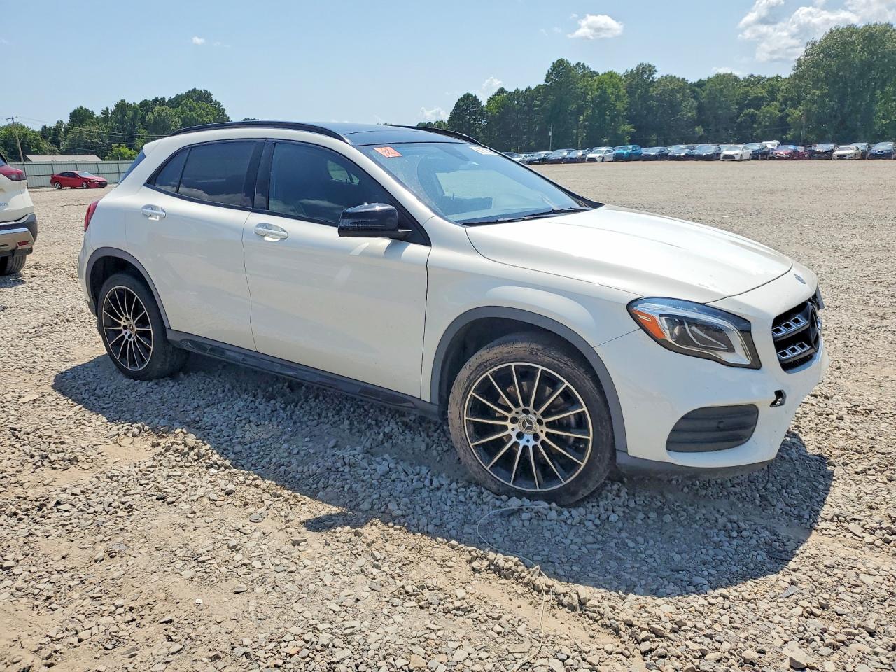 2018 MERCEDES-BENZ GLA 250 4MATIC — снимка 4