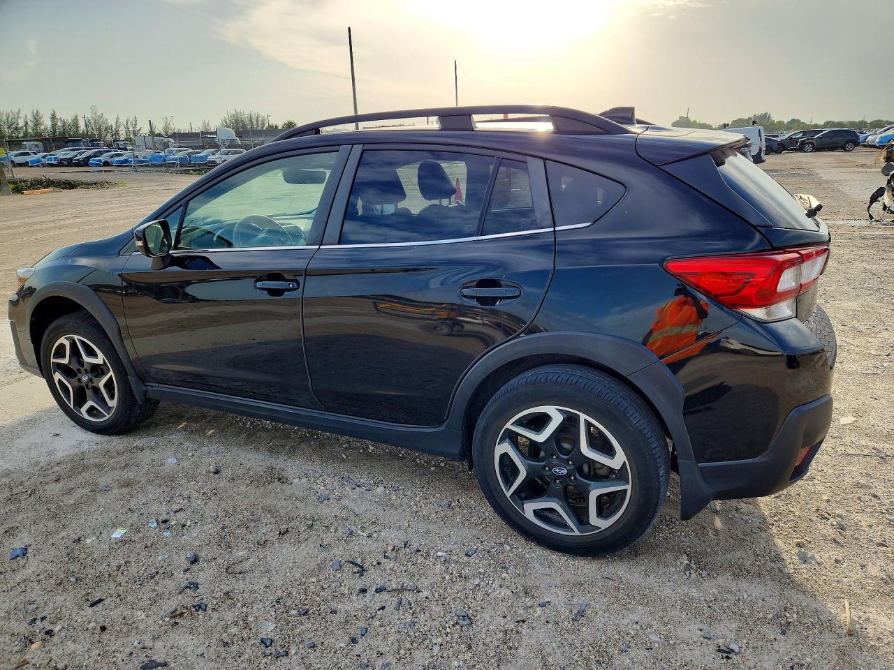 2019 SUBARU CROSSTREK LIMITED — снимка 2
