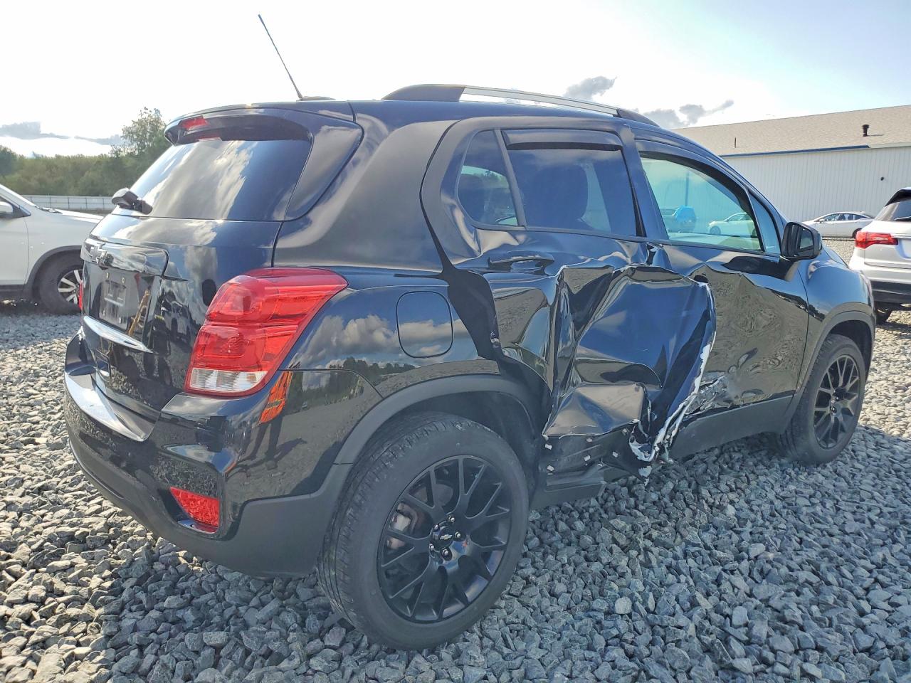 2022 CHEVROLET TRAX 1LT — снимка 3
