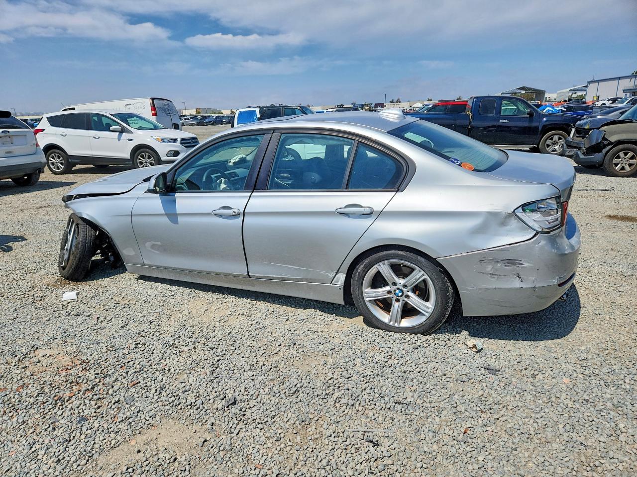 2013 BMW 328 I SULEV — снимка 2