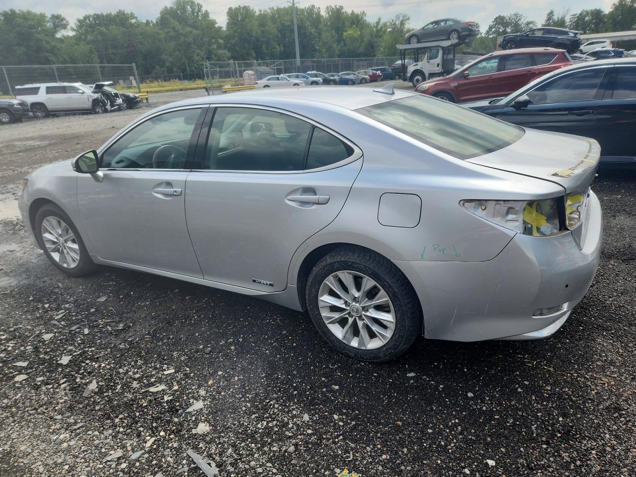 2014 LEXUS ES 300H — снимка 2