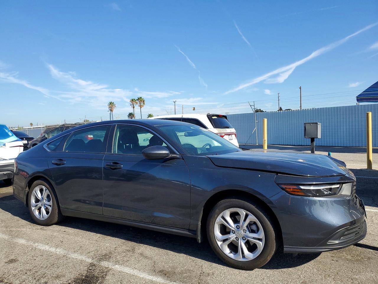 2025 HONDA ACCORD LX — снимка 4