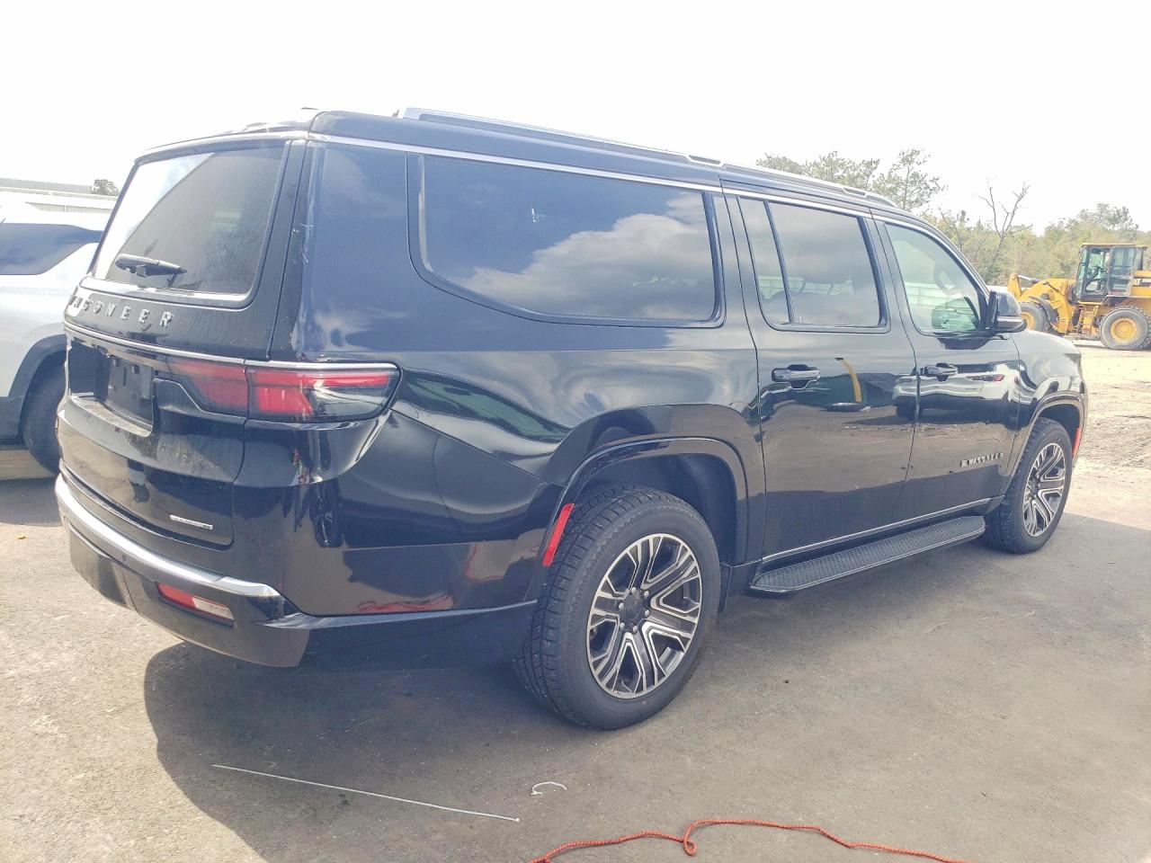 2024 JEEP WAGONEER L SERIES II — снимка 3